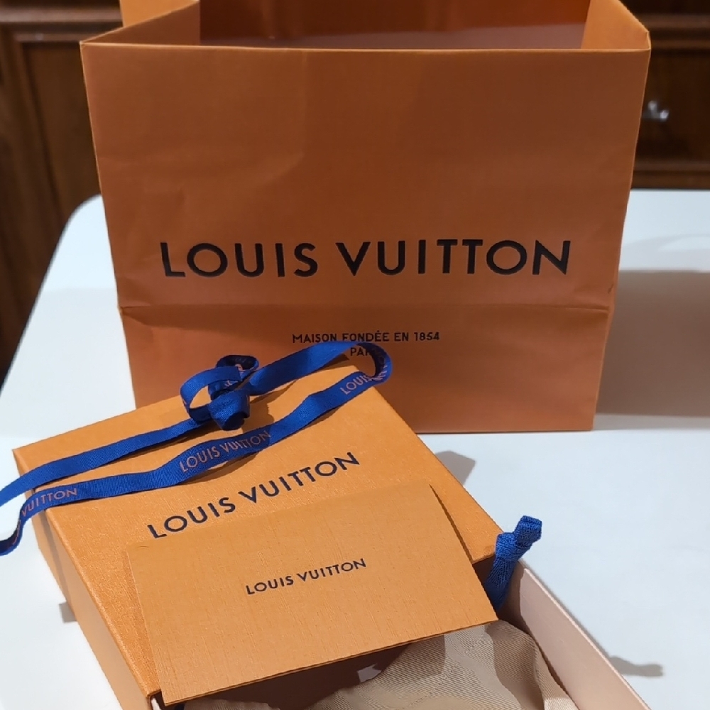 Louis Vuitton Orange Gift Bag and Box Set